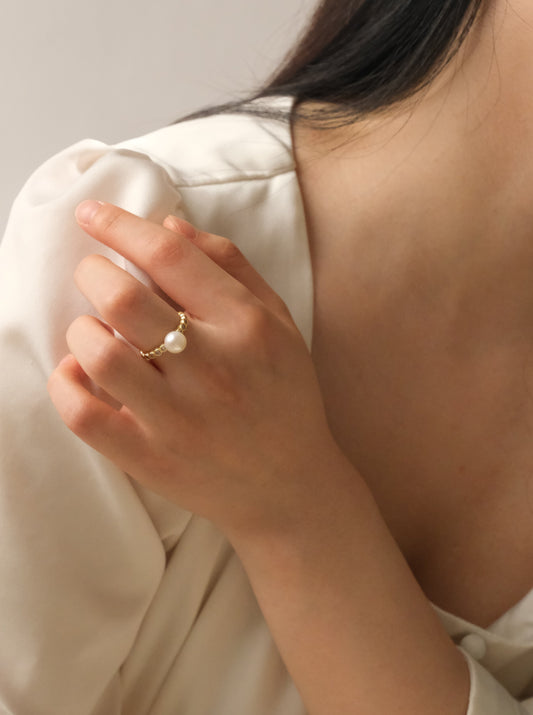 Freshwater Pearl Ring FRS40