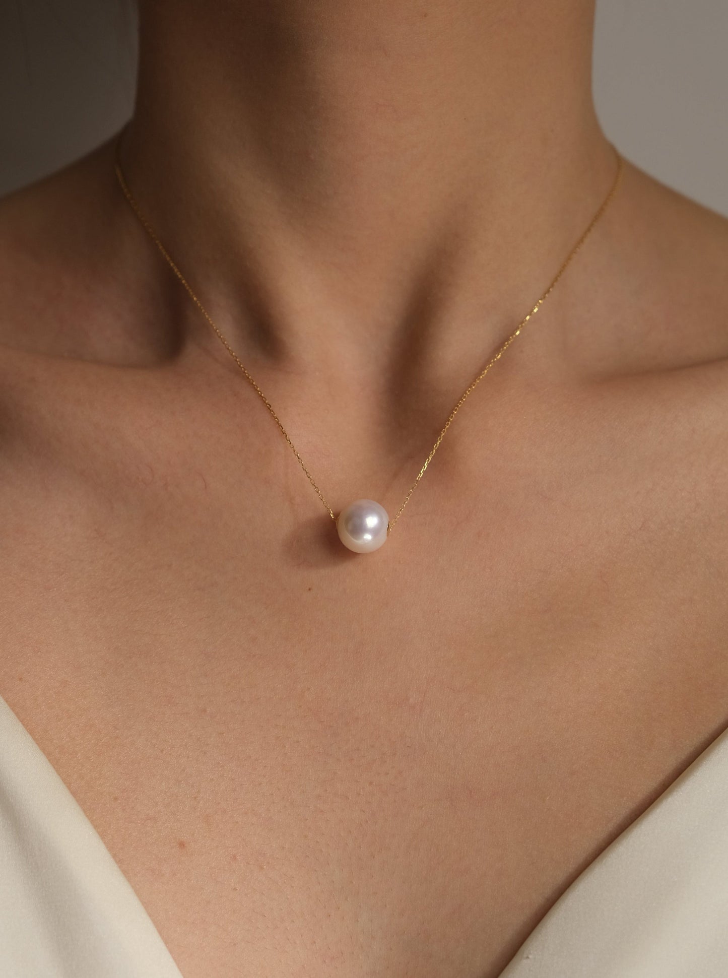 Freshwater Pearl Pendent With 18K Gold FP18K6